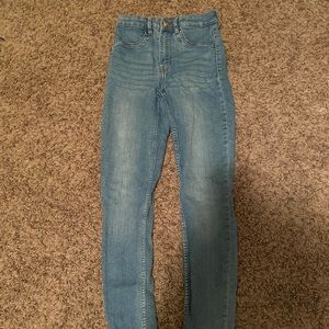 H&M Skinny Jeans
